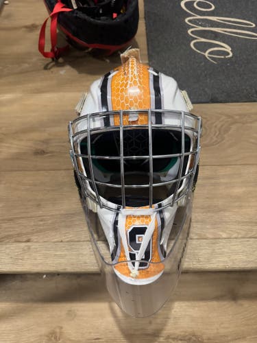 Junior Bauer NME 4 Goalie Mask (Used)