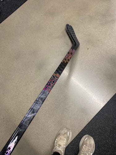 Senior True HZRDUS Smoke Left Hand Hockey Stick T92 75 Flex (New)