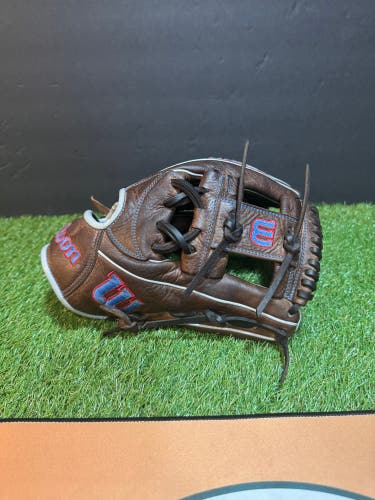 Wilson A1000 RH Infield Baseball Glove 11.75" (Used)