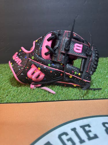 2024 Wilson A2000 RH Infield Baseball Glove 11.5" (Used)