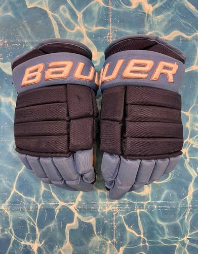 Bauer Gloves