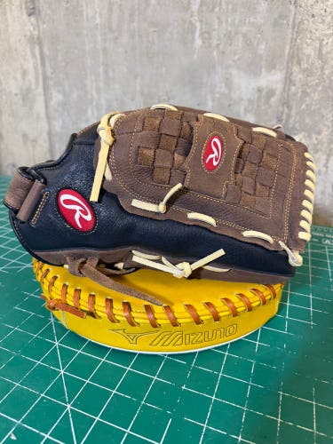 Rawlings Renegade Select RL140B Size 14 Inch Glove
