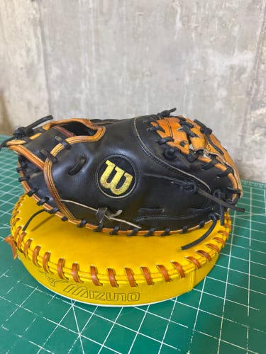 Wilson A2000 1791 Pudge 32.5 In Catchers Mitt Glove