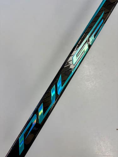 Used Bauer PULSE 77 FLEX P90TM Senior One Piece Right 77 Flex 11860-S000316690