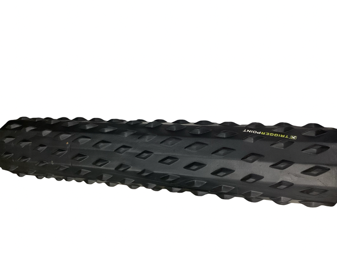 Used Triggerpoint Exercise Foam Roller Black Fits all 11613-S000191105