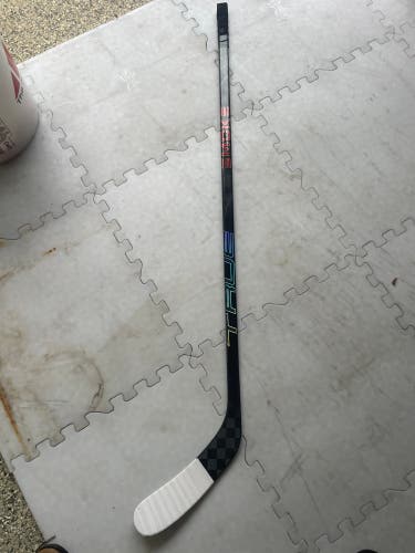 Junior True HZRDUS Smoke Right Handed Hockey Stick P92 40 Flex (Used)