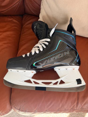 2026 CCM Vizion Hockey Skates Regular Width 10 (New)