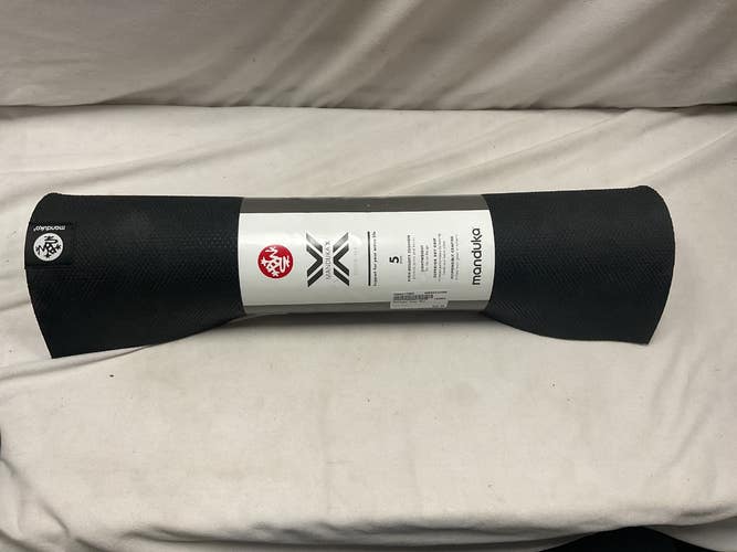 Used Yoga Mat Black 11490-S000277903