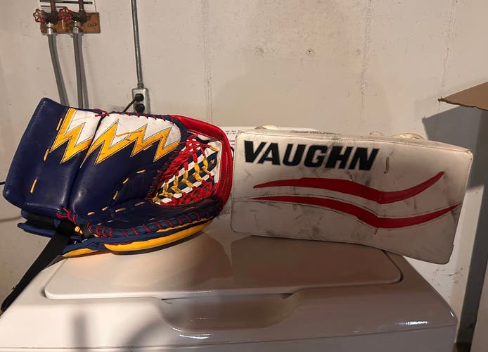 V7 Glove V6 Blocker