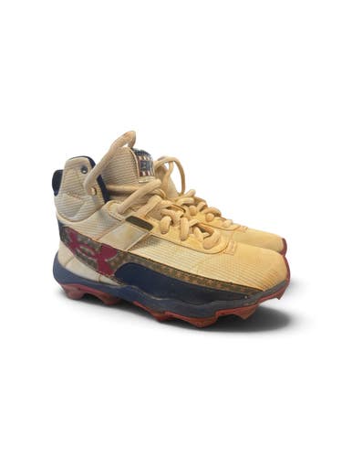 Used Under Armour BH BB/SB Cleats None Junior 02.5 11850-S000026048
