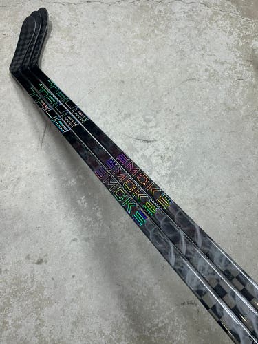 3 PACK 75 Flex P28 True Hzrdus Smoke Senior Right Hand Hockey Stick Pro Stock (New)