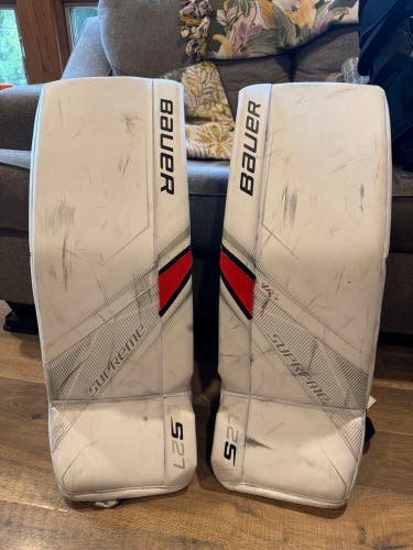 Small Bauer Supreme S27 Goalie Leg Pads (Used)