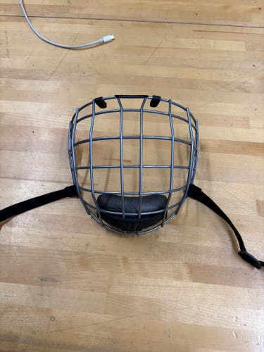 NEW Small Warrior Covert Cage (Silver)