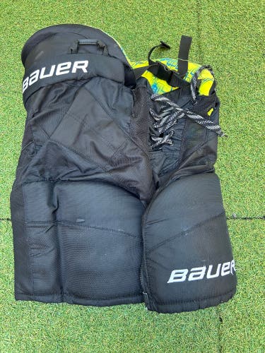 Junior Large Bauer HP Elite Hockey Pants (Used)
