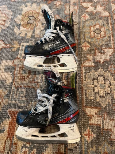 2019 Bauer Vapor X2.9 Hockey Skates Regular Width Size 1.5 (Used)