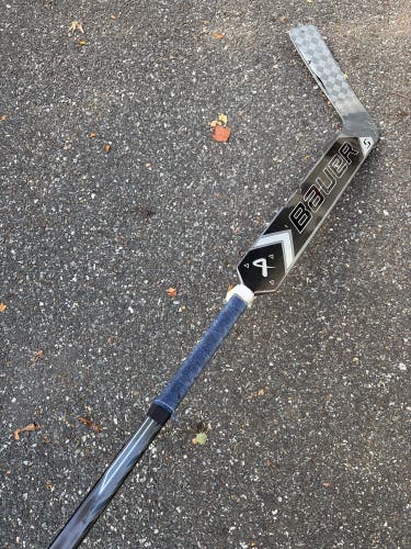 Intermediate Bauer Supreme M50 Pro Goalie Stick Regular 23" Paddle (Used)