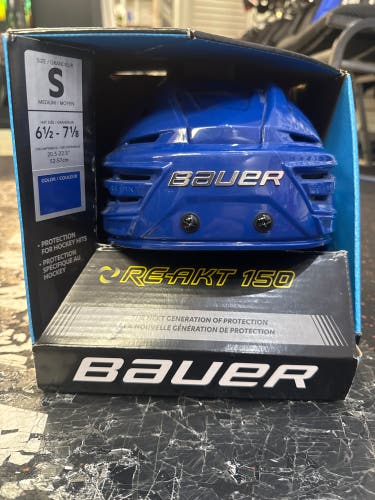 Small Bauer Re-Akt 150 Helmet (New)