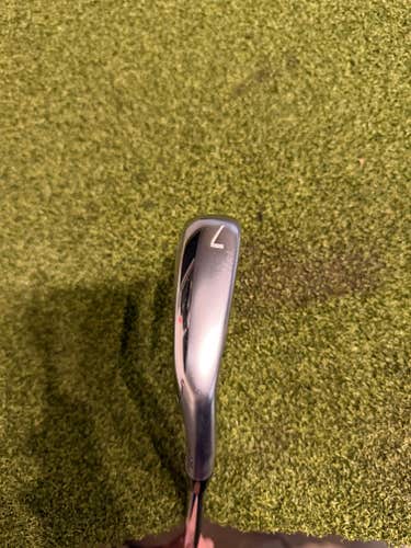 Mizuno JPX 923 Hot Metal Pro Single 7 Iron, Dynamic Gold 105 Stiff Flex, RH