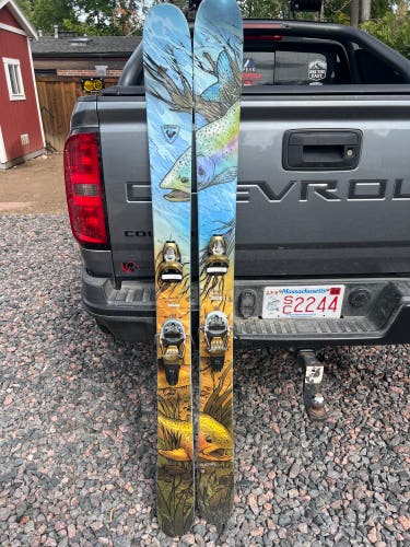 2023 Rossignol Black Ops 118 176 cm with Pivot 15s