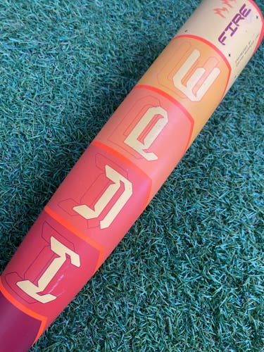 Easton Hype Fire (2 3/4") USSSA Bat (-10) 2025