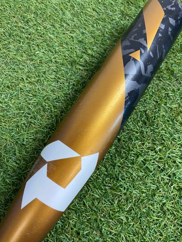 DeMarini Zoa (2 3/4") USSSA Bat 2022 (-10)