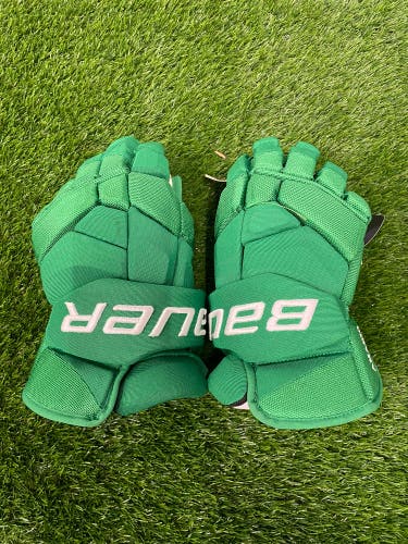 Bauer Supreme 2S Pro Gloves Pro Stock | Senior Size 14"