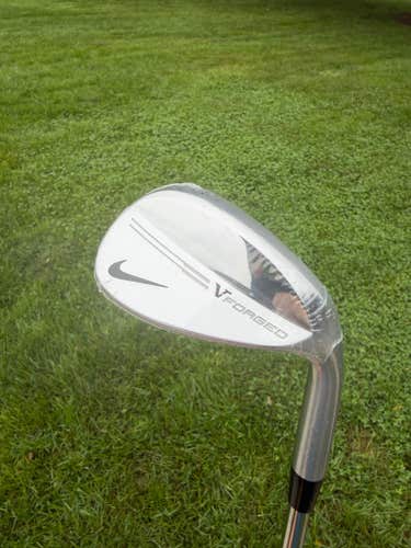 Nike Victory Red VR Forged Gap Wedge 52/10 Project X Rifle Stiff Flex 35.5" NEW