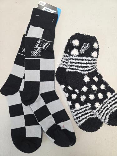 ST3 Mens NBA SAN ANTONIO SPURS Crew Socks Lot of 2 Pair LARGE New