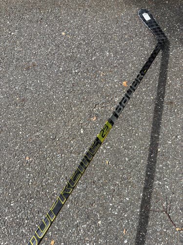 Senior Bauer Supreme 2S Pro Hockey Stick Left Hand P92 77 Flex (Used)