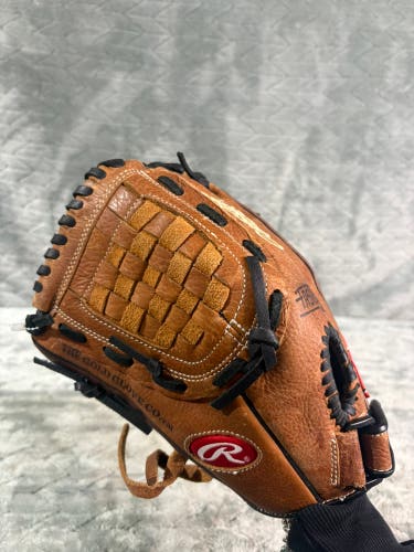 Brown Rawlings Renegade LH Pitcher's Baseball Glove 11.5" (Used)