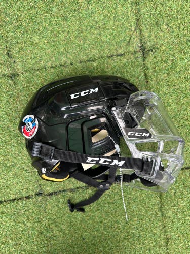 Black Youth CCM FitLite 3DS Helmet (Used)