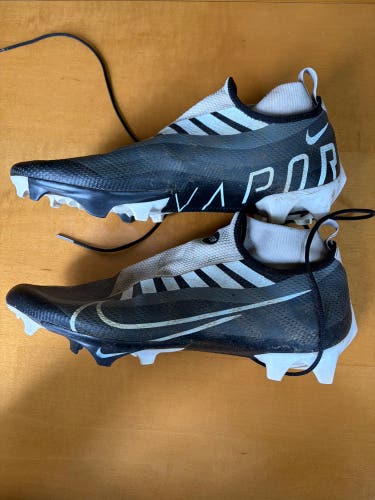 Black Men's Size M 11.5 (W 12.5) Adult Nike Vapor Edge 360 Molded Cleats Cleats (Used)