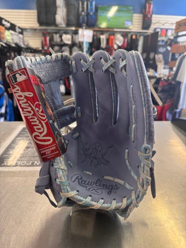 BRAND NEW!!! 2026 Rawlings Heart of the Hide 11.75" Baseball Glove PROR2175-2PEW