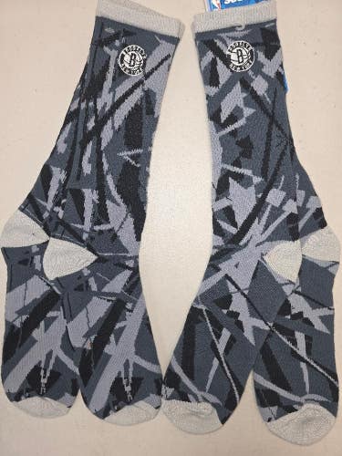 ST7 Mens NBA BROOKLYN NETS Crew Socks Lot of 2 Pair LARGE New