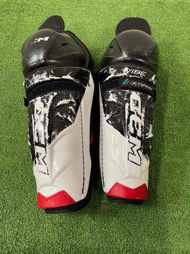 Senior CCM JetSpeed Vibe Shin Pads 13" (Used)