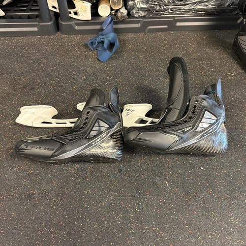2024 True Pro Custom Hockey Skates Regular Width Pro Stock 9 (New) with TUUK holders