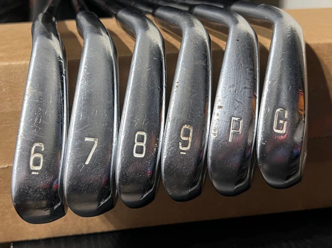 Mizuno JPX 923 Forged Iron Set RH 6-PW+GW KBS Tour 120 Stiff Shafts GP MCC Mid