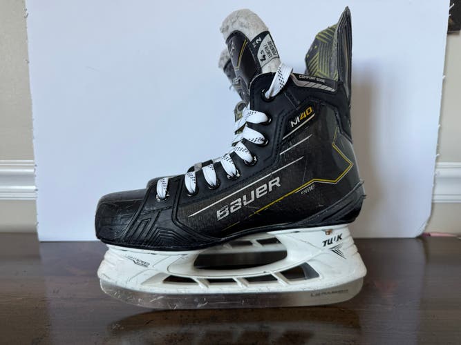 2024 Bauer Supreme M40 Hockey Skates Size 4.5 (Used)