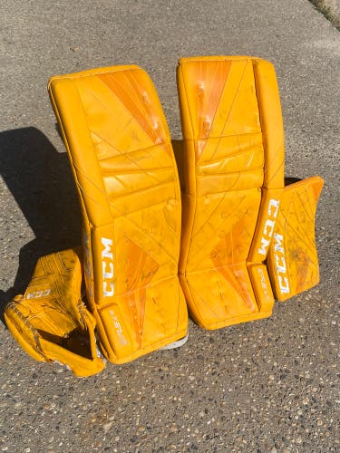 31" CCM EFlex 5 Regular Goalie Full Set Pro Stock (Used)
