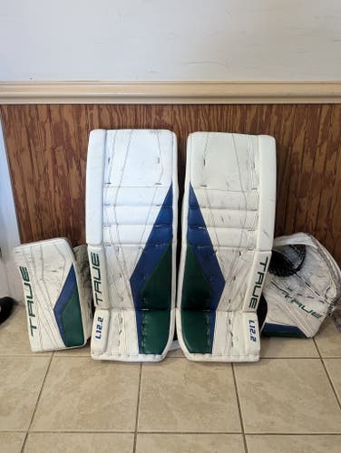 True 12.2 Pro Custom Goalie Set 33+1.5