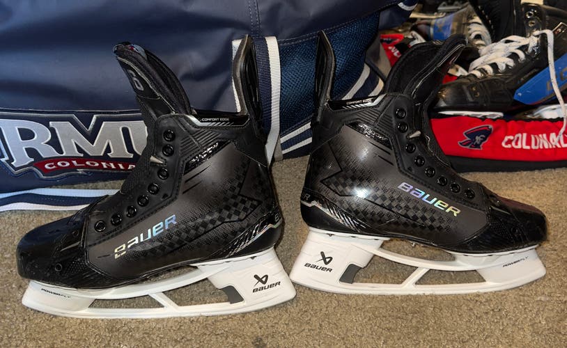 2024 Bauer Supreme Shadow Hockey Skates Regular Width Pro Stock 7.5 (Used)