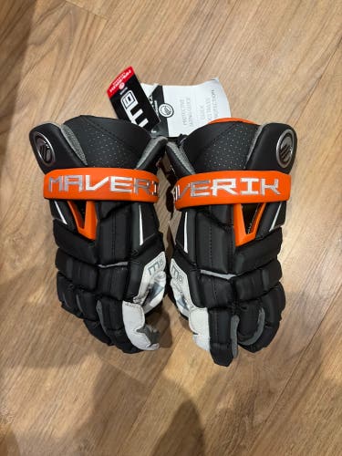 Maverik M6 Lacrosse Gloves (New)
