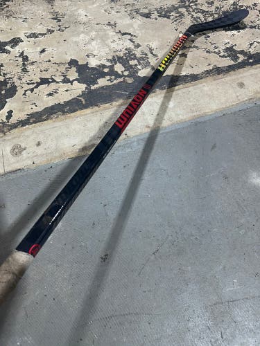 Junior Warrior Novium Pro Hockey Stick Right Handed W28 50 Flex (Used)