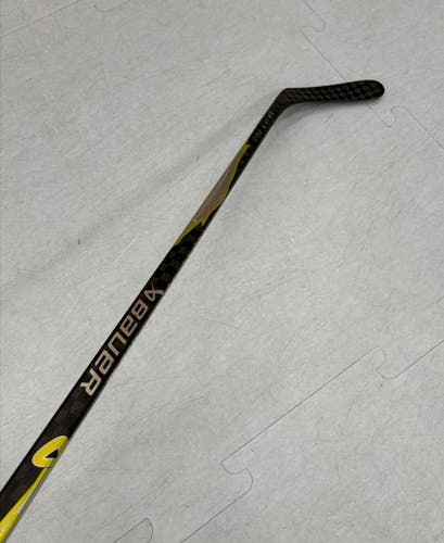 Intermediate Bauer Vapor Shift Pro Hockey Stick RH P92 55 Flex | 63.5"