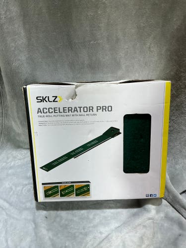 SKLZ Accelerator Pro Portable Putting Green (Used)