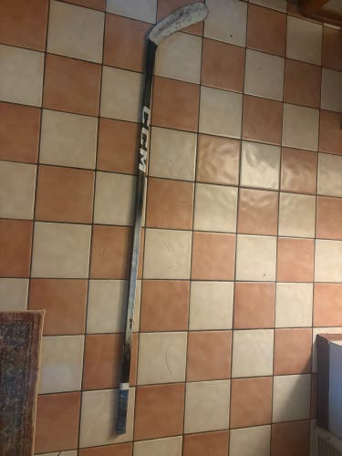Senior CCM JetSpeed FT8 Pro Right Handed Hockey Stick P29 80 Flex (Used)