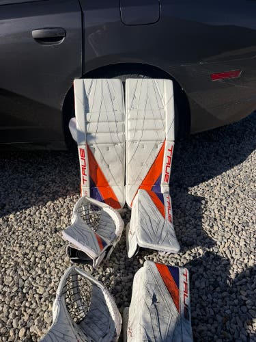 34" True Catalyst Px5 Regular Goalie Full Set (Used)