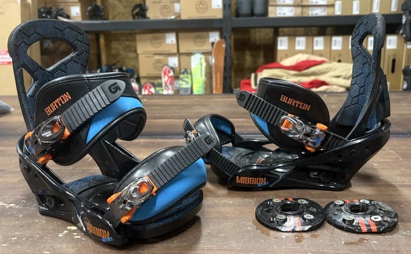 PRE-OWNED YOUTH KIDS' BURTON MISSION SMALLS SNOWBOARD BINDINGS (4K-7K)
