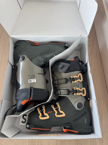 Mondo 24 & 24.5 Unisex Tecnica Cochise Alpine Touring Ski Boots Stiff Flex (New)
