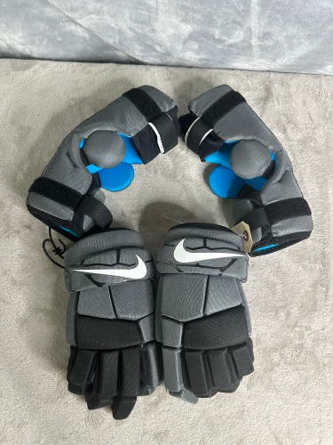Gray Youth Large Nike Vapor LT Lacrosse Gloves and Arm Pad Combo (Used)